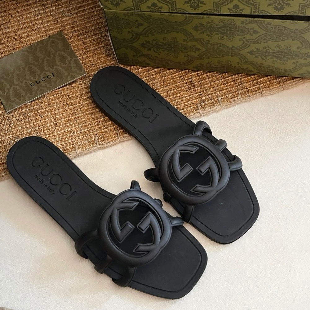 Gucci Black Slide Sandals with Iconic GG Logo